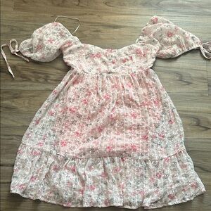 Elegant Pink Floral Mini Dress